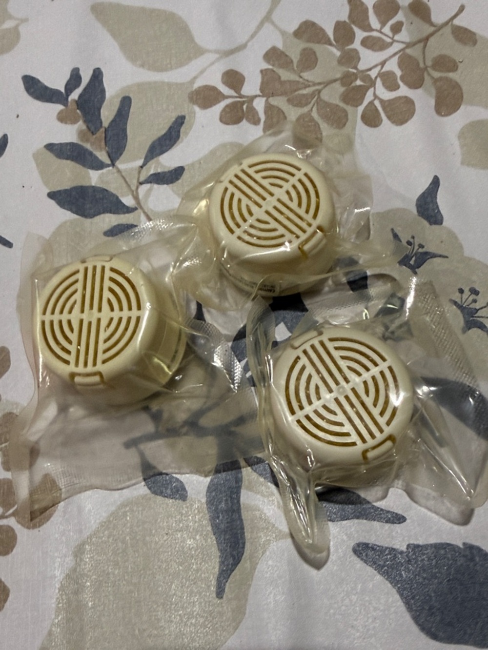 Yankee Candle White Strawberry Bellini Scented Pod - Picture 3 of 3